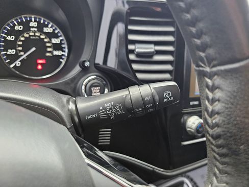 Used 2020 Mitsubishi Outlander LE image 22