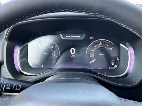 New 2026 RAM 1500 4x4 Crew Cab image 11