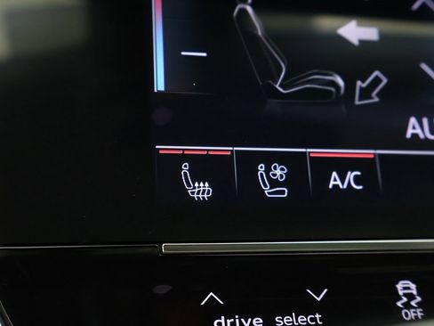 Used 2022 Audi RS 7 Sportback image 57