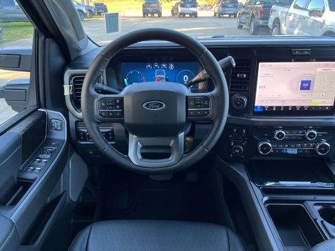 New 2026 Ford F250 Lariat w/ Lariat Premium Package image 14