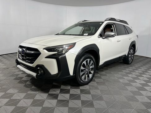 Used 2023 Subaru Outback Touring XT w/ Tech Package 3 image 9