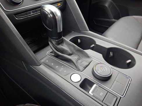 Certified 2021 Volkswagen Atlas SE AWD/4WD image 15