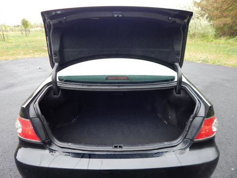 Used 2003 Lexus ES 330 FWD image 14