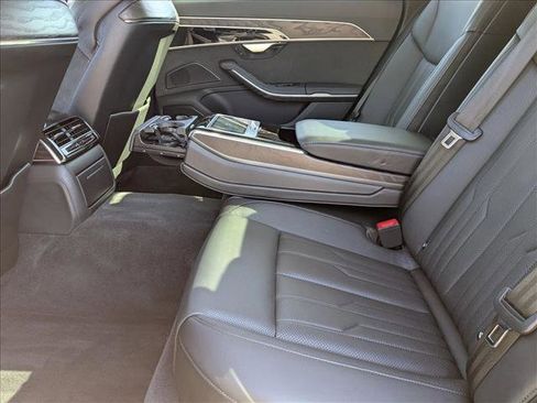 Used 2021 Audi A8 L 4.0T w/ Executive Plus Package image 18
