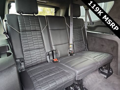 Used 2024 Cadillac Escalade ESV Sport Platinum image 30
