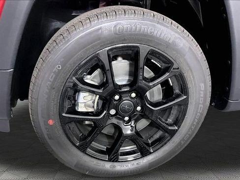 New 2026 Jeep Compass Latitude AWD/4WD image 13