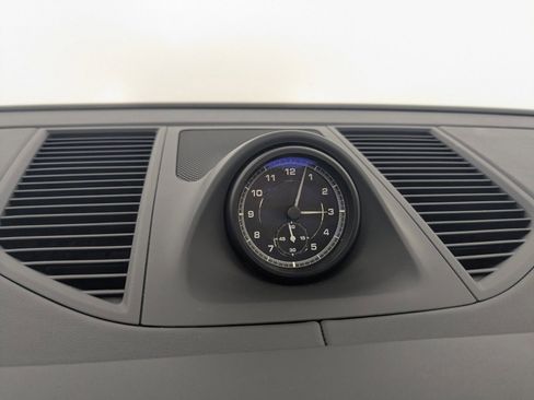 Used 2024 Porsche Macan S image 20