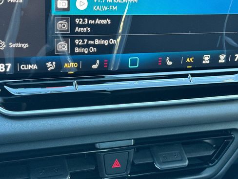 New 2026 Volkswagen Tiguan SE R-Line image 19