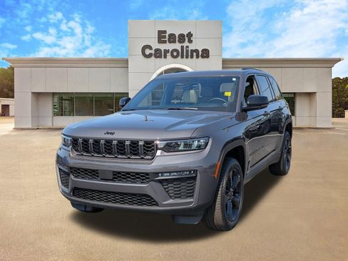 New 2026 Jeep Grand Cherokee Limited w/ Limited Altitude Package RWD image 7