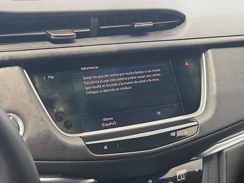 Used 2024 Cadillac XT5 Luxury FWD image 14