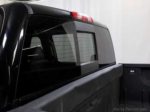 Used 2015 Chevrolet Silverado 1500 High Country w/ High Country Premium Package AWD/4WD image 32