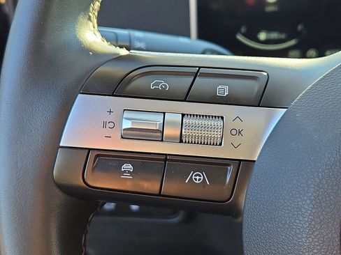 Certified 2025 Hyundai Tucson SEL AWD/4WD image 23