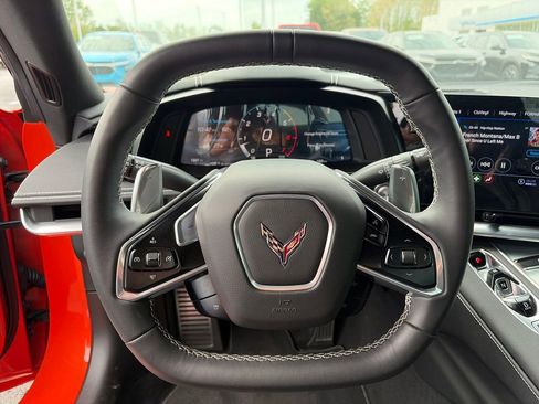 Used 2021 Chevrolet Corvette Stingray Convertible w/ Battery Protection Package RWD image 11