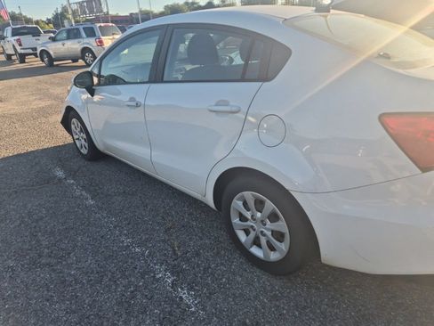 Used 2017 Kia Rio LX FWD image 10