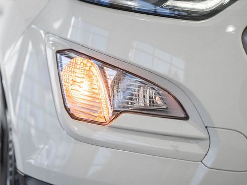 Used 2022 Ford EcoSport SE image 17