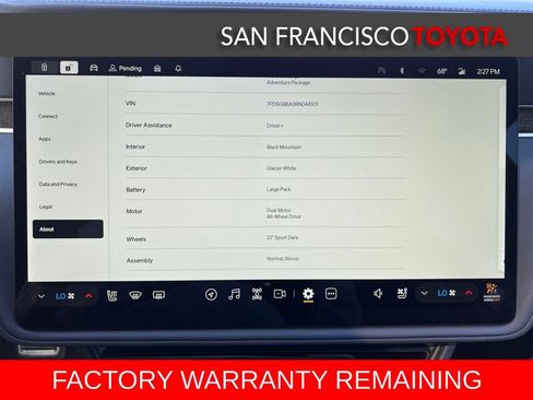 Used 2024 Rivian R1S Adventure image 31