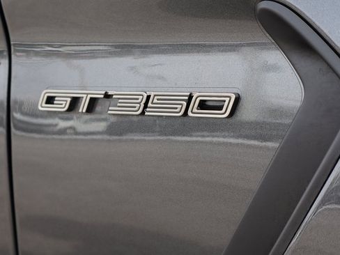 Used 2020 Ford Mustang Shelby GT350 w/ Technology Package image 21