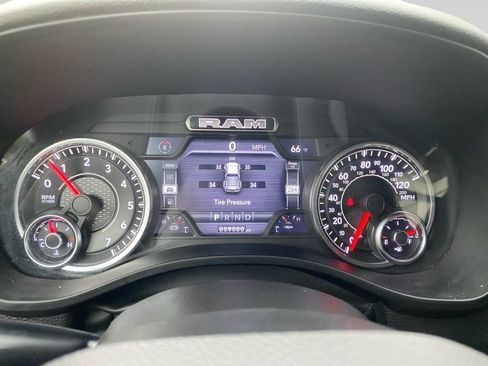 Used 2022 RAM 1500 Big Horn AWD/4WD image 26