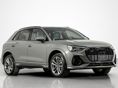Used 2025 Audi Q3 2.0T Premium w/ Convenience Package AWD/4WD image 7