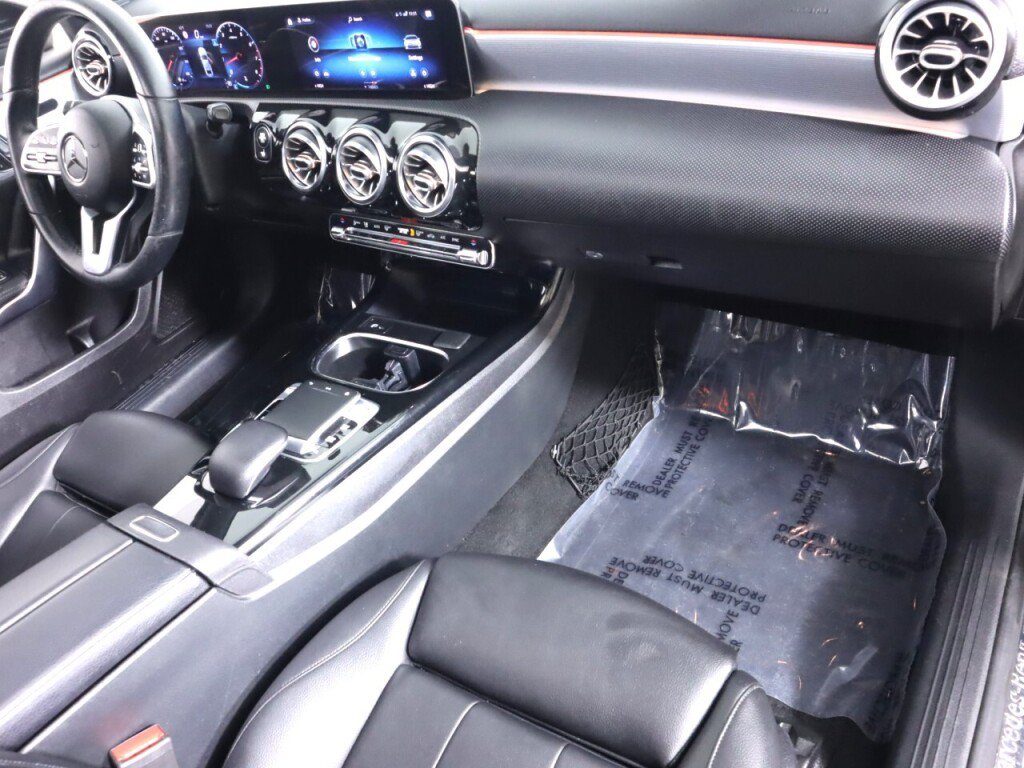 Used 2019 Mercedes-Benz A 220 image 40