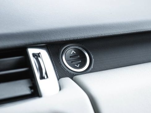 Used 2022 Land Rover Range Rover Sport HSE Silver Edition AWD/4WD image 45