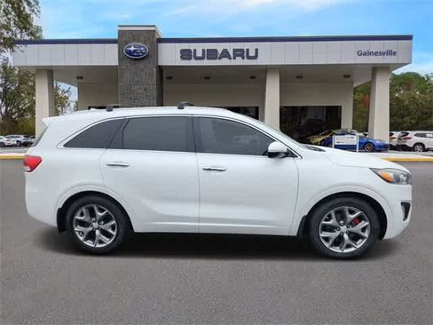 Used 2017 Kia Sorento SX image 7