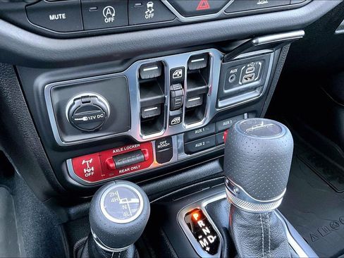 New 2026 Jeep Gladiator Mojave AWD/4WD image 12