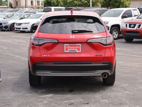 Used 2024 Honda HR-V Sport image 6