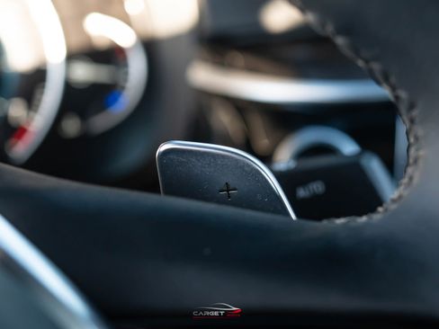 Used 2019 BMW 540i image 23