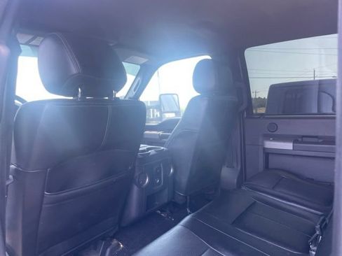 Used 2015 Ford F250 Lariat w/ Lariat Interior Package AWD/4WD image 27