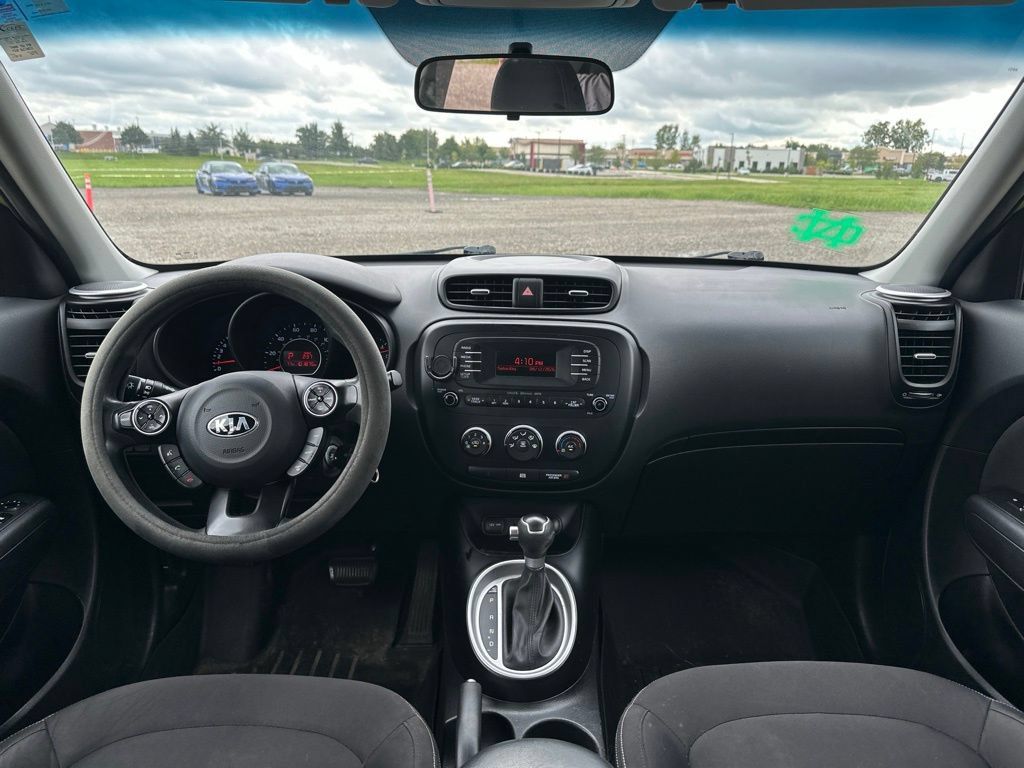 Used 2015 Kia Soul FWD image 18