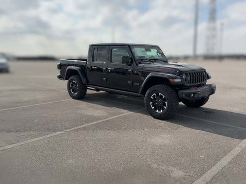 New 2026 Jeep Gladiator Rubicon image 16