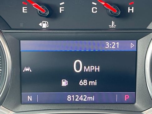 Used 2020 Chevrolet Equinox Premier w/ Premier Redline Edition image 4