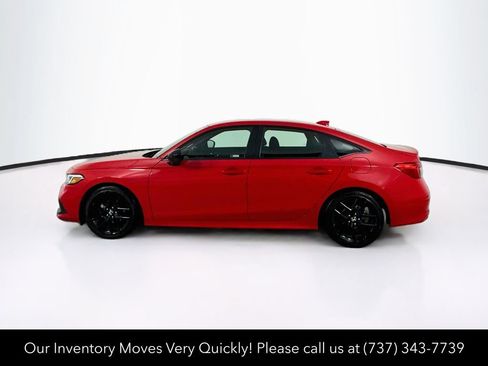 Used 2023 Honda Civic Sport image 4