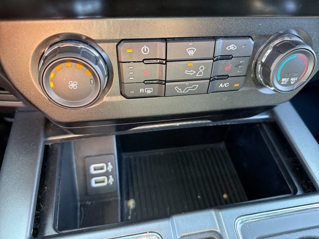 Used 2020 Ford F150 XLT w/ Equipment Group 302A Luxury AWD/4WD image 19