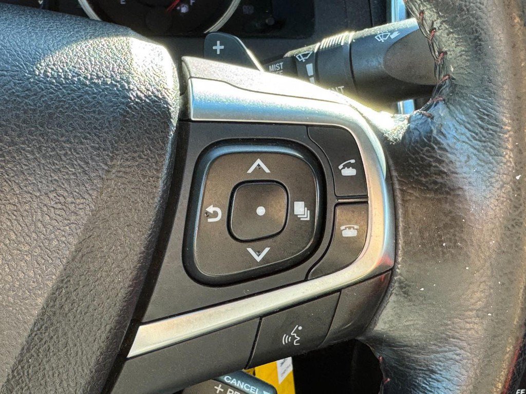 Used 2015 Toyota Camry SE FWD image 26