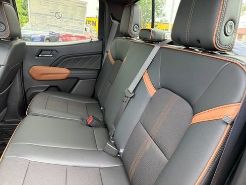 New 2026 GMC Canyon AT4 AWD/4WD image 21