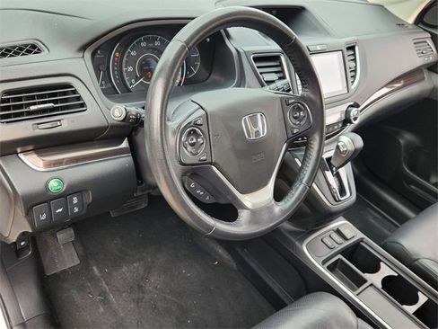 Used 2016 Honda CR-V Touring image 2