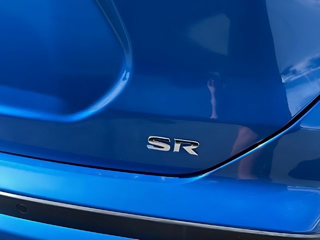 Used 2023 Nissan Kicks SR w/ Interior Electronics Package FWD image 11