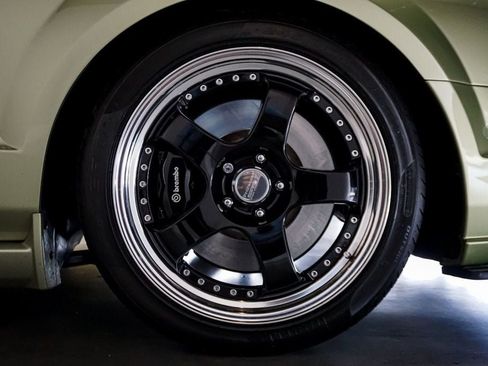Used 2005 Ford Mustang GT RWD image 50