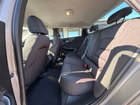 Used 2024 Chevrolet Malibu LS image 19