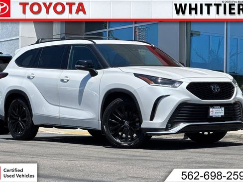 Certified 2024 Toyota Highlander XSE FWD image 1