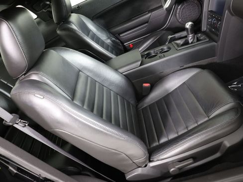 Used 2008 Ford Mustang GT Premium RWD image 28