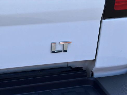 Used 2019 Chevrolet Silverado 2500 LT AWD/4WD image 8