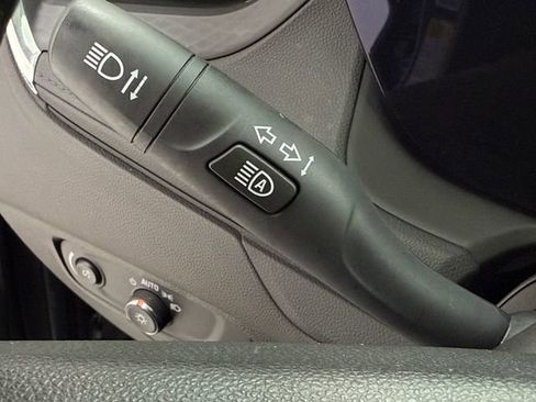 Used 2025 Buick Encore GX Sport Touring FWD image 15