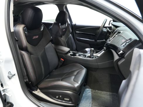 Used 2016 Chevrolet SS image 34