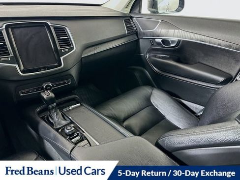 Used 2020 Volvo XC90 T6 Momentum w/ Protection Package image 25