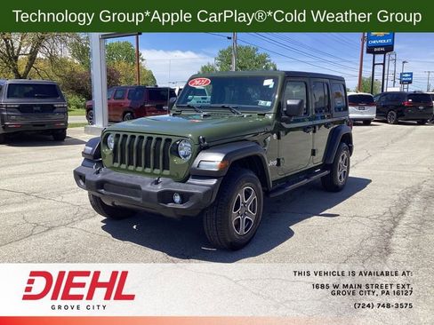 Used 2021 Jeep Wrangler Unlimited Sport AWD/4WD image 3