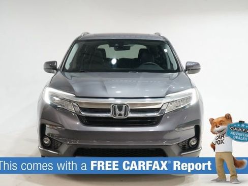 Used 2022 Honda Pilot Touring image 2