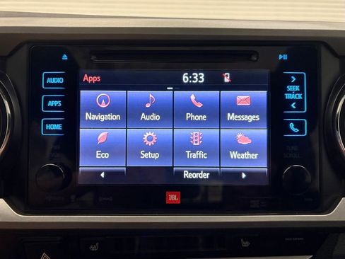 Used 2018 Toyota Tacoma Limited AWD/4WD image 7